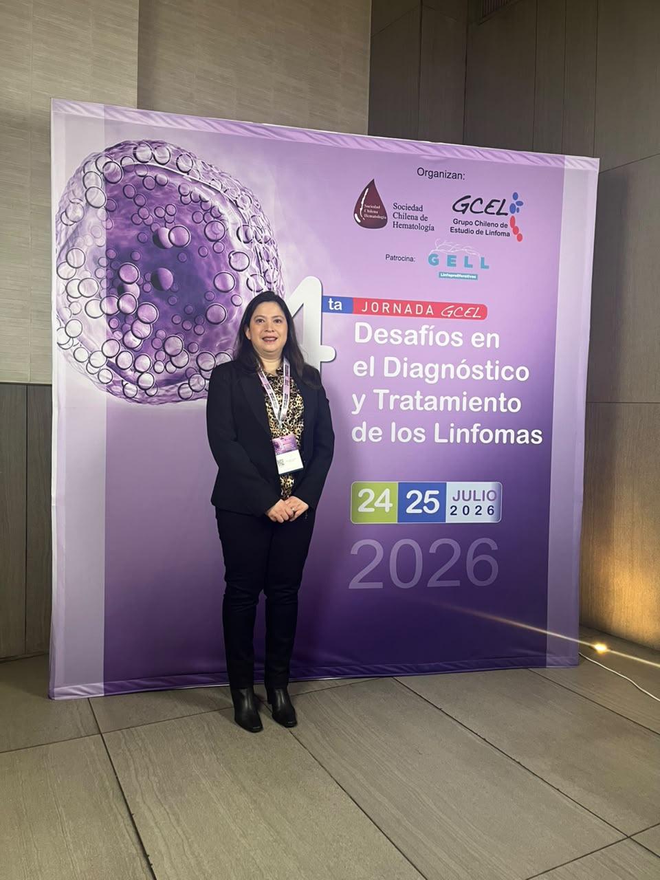 Socia expone en jornada nacional sobre linfomas