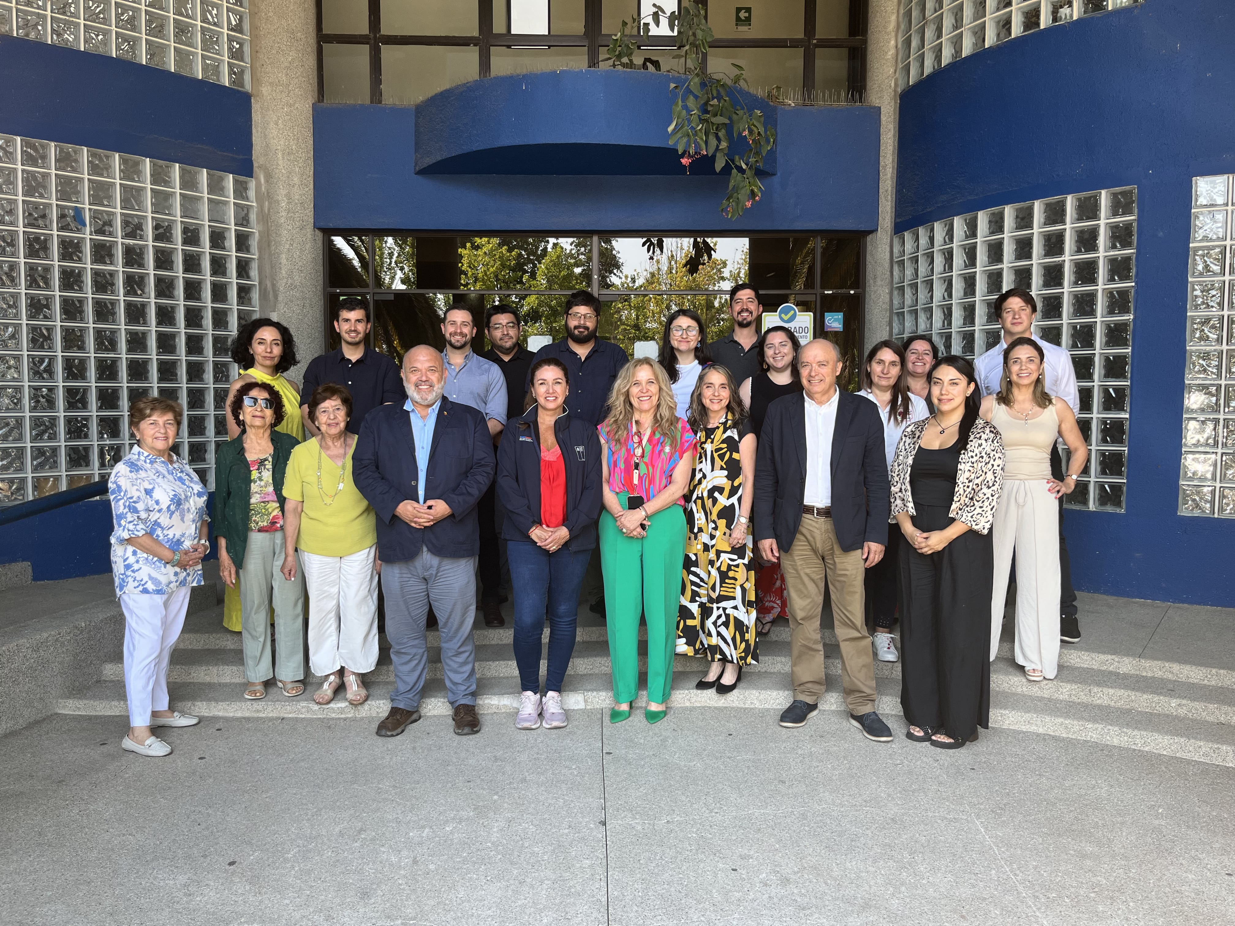 SGGCh se hace presente en la Mesa Intersectorial de Salud Bucal y Envejecimiento