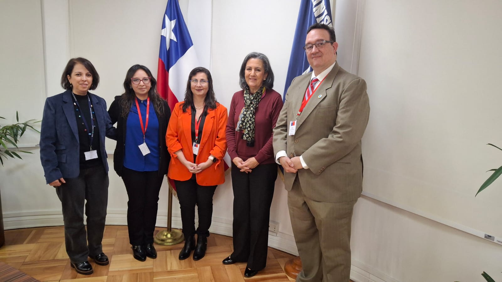 Presidenta de la SGGCh se reúne con la Ministra de Salud