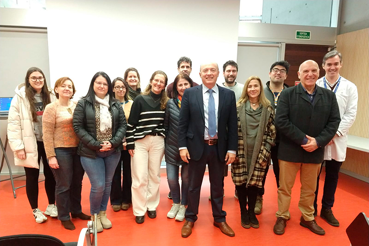 Director SGGCh expuso sobre sindrome de fragilidad en Barcelona