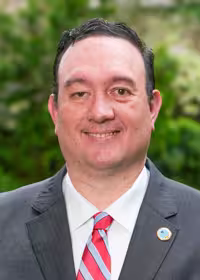 Dr. Jaime Hidalgo A.